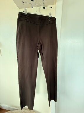 JM Collection slim leg, ankle pants with rivets
